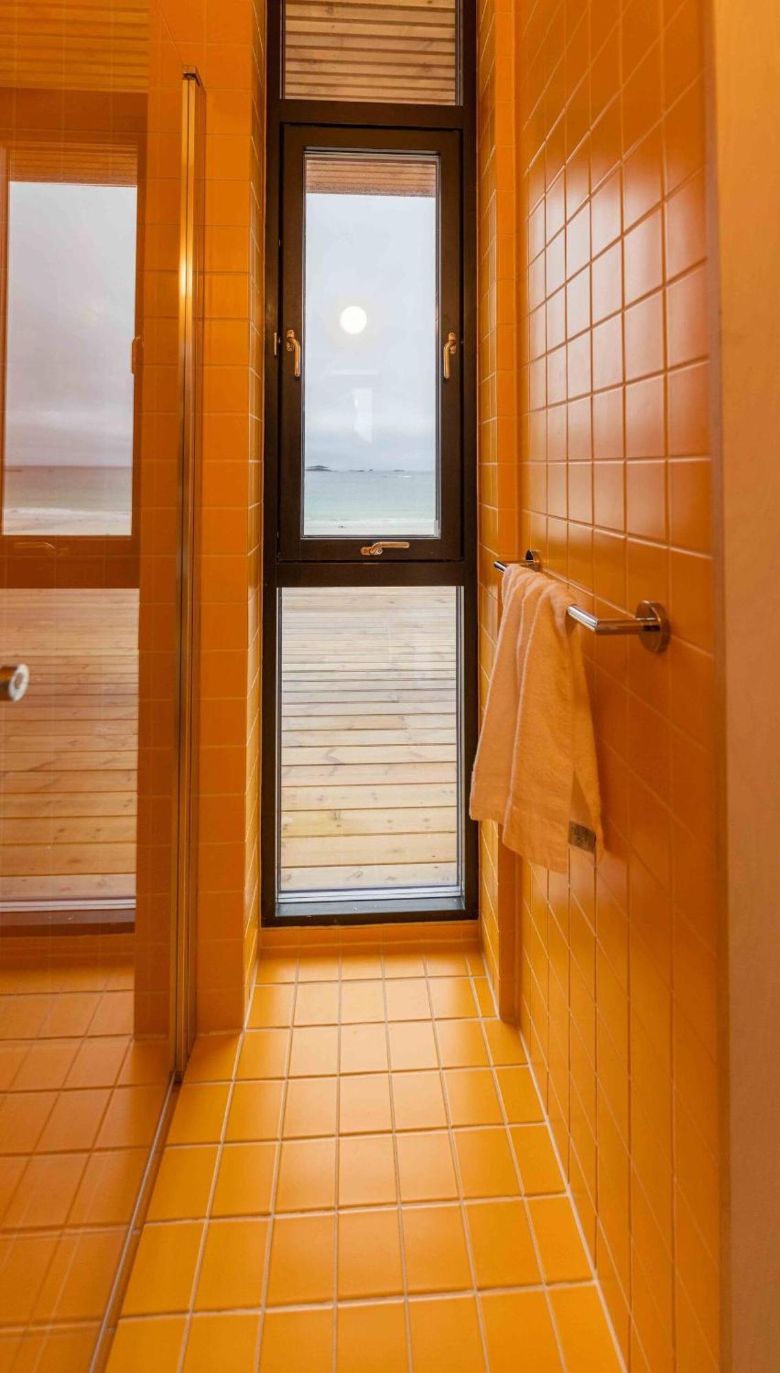 Exclusive Beach House Ramberg - Your Private Oasis Dış mekan fotoğraf