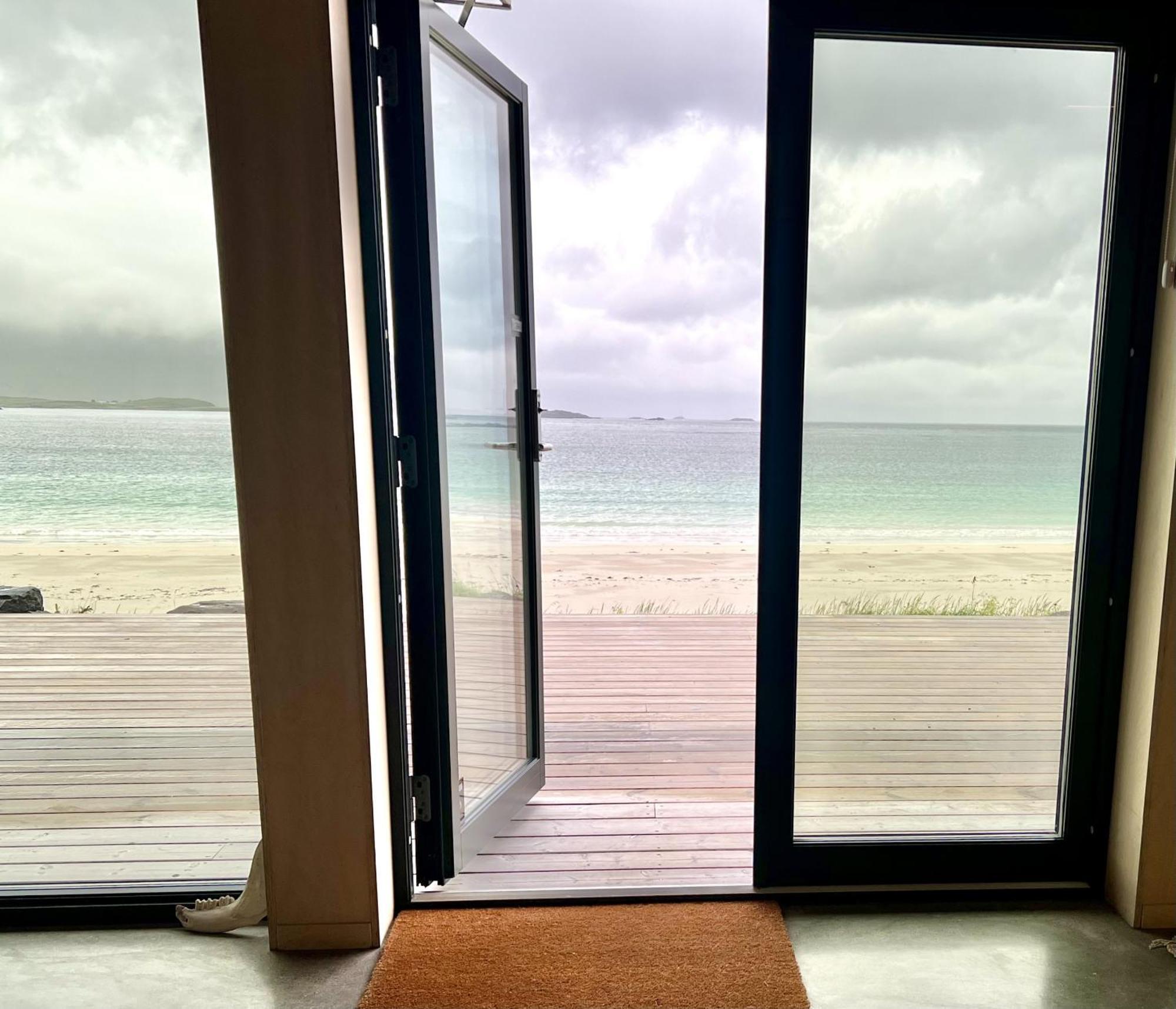 Exclusive Beach House Ramberg - Your Private Oasis Dış mekan fotoğraf
